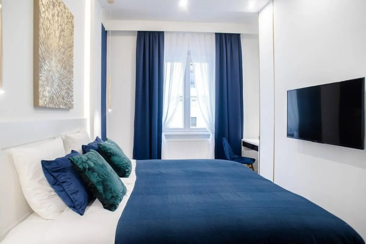 Appartement Elegant Design Home In Vibrant Center Boedapest