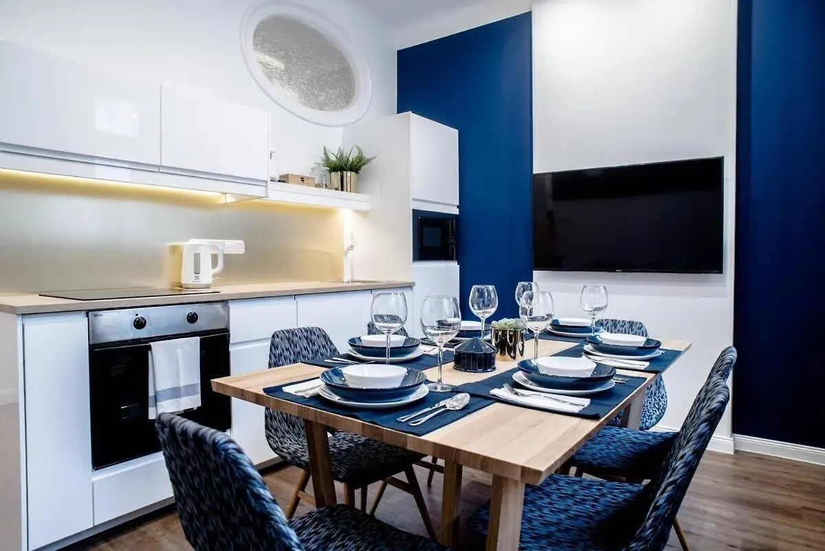 Elegant Design Home In Vibrant Center Boedapest Hongarije